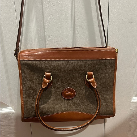 Vintage Dooney & Bourke Brown and Tan Leather Shoulder Bag - Picture 2 of 6